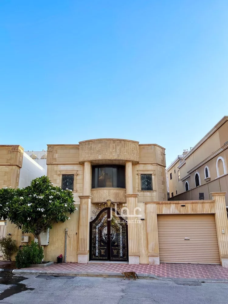 Villa for Sale in Dhahran Al Jame'ah