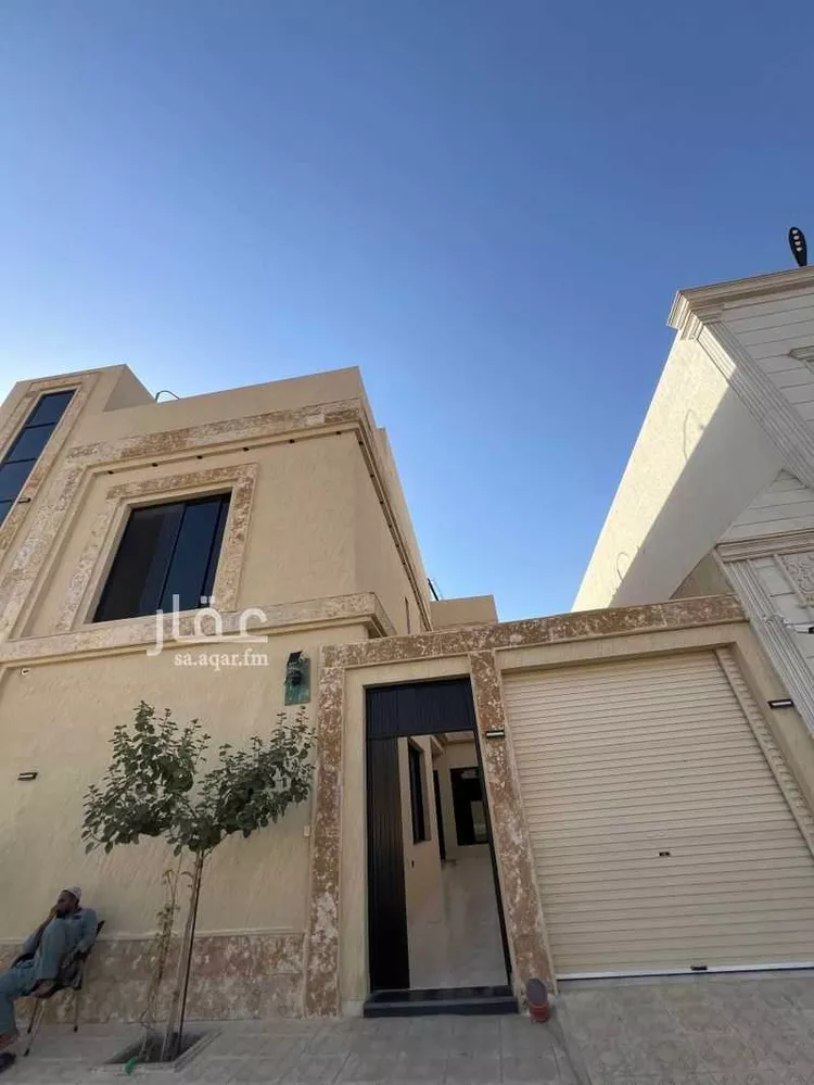 Villa for Sale in Riyadh Al Mahdiyah صورة 2