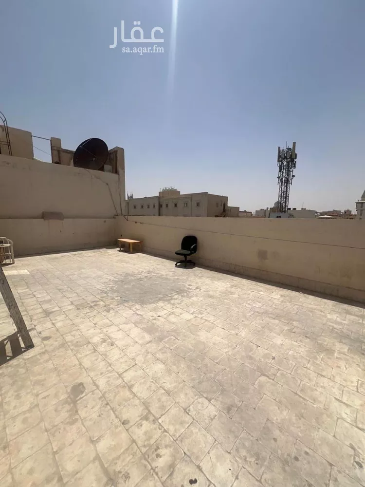 عمارة للإيجار في شارع مصعب بن عمير, حي الملز, مدينة الرياض, منطقة الرياض صورة 4