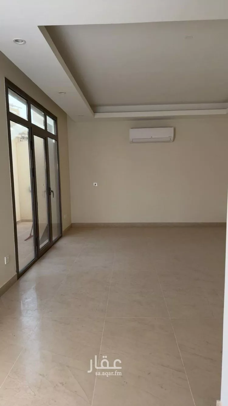 فيلا للبيع في شارع وكيع بن الجراح, حي الرمال, مدينة الرياض, منطقة الرياض