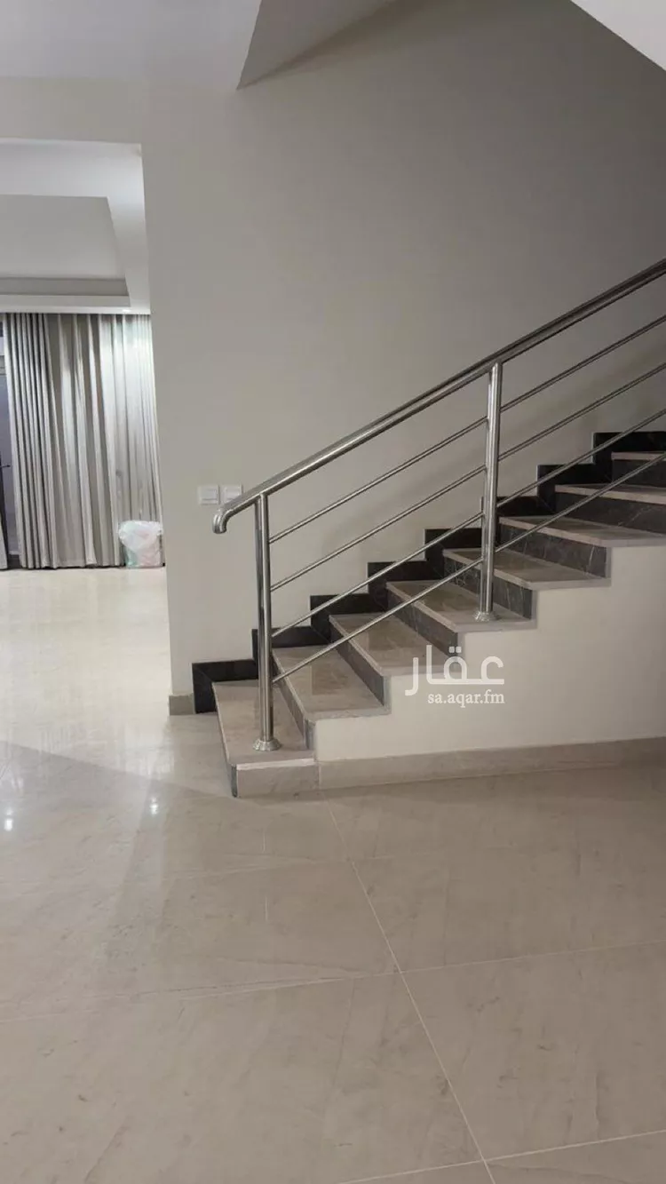 فيلا للبيع في شارع وكيع بن الجراح, حي الرمال, مدينة الرياض, منطقة الرياض 14