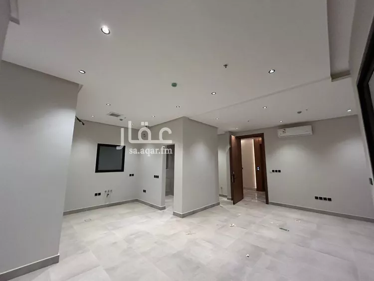 شقة للإيجار في شارع الشيخ عبدالله بن جبرين, حي القيروان, مدينة الرياض, منطقة الرياض صورة 2