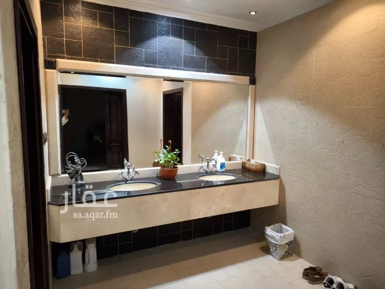 فيلا للبيع في شارع وادي الجوف, حي الصحافة, مدينة الرياض, منطقة الرياض صورة 3