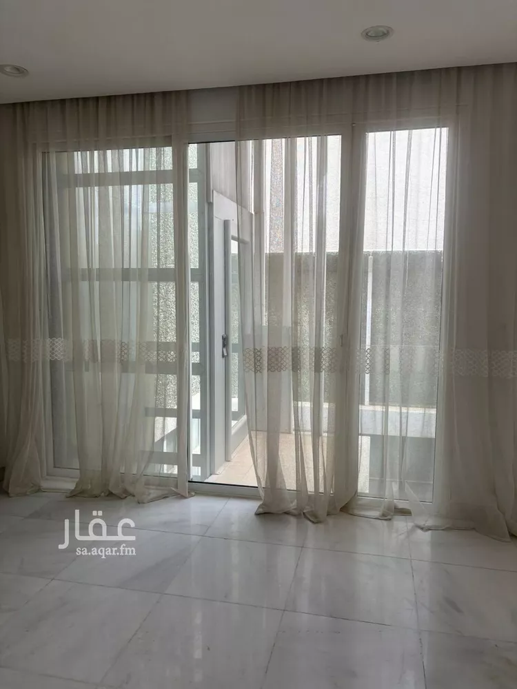 فيلا للبيع في شارع رميحة, حي المحمدية, مدينة الرياض, منطقة الرياض صورة 3