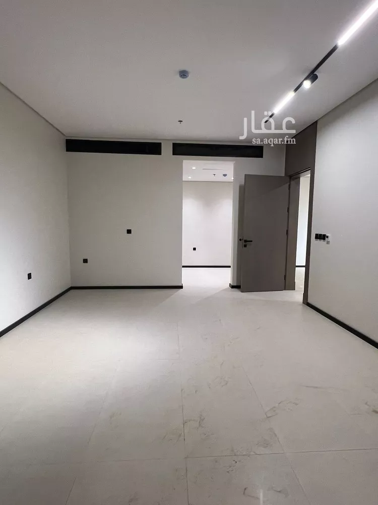 شقة للإيجار في شارع أرجوان, حي الملقا, مدينة الرياض, منطقة الرياض صورة 3