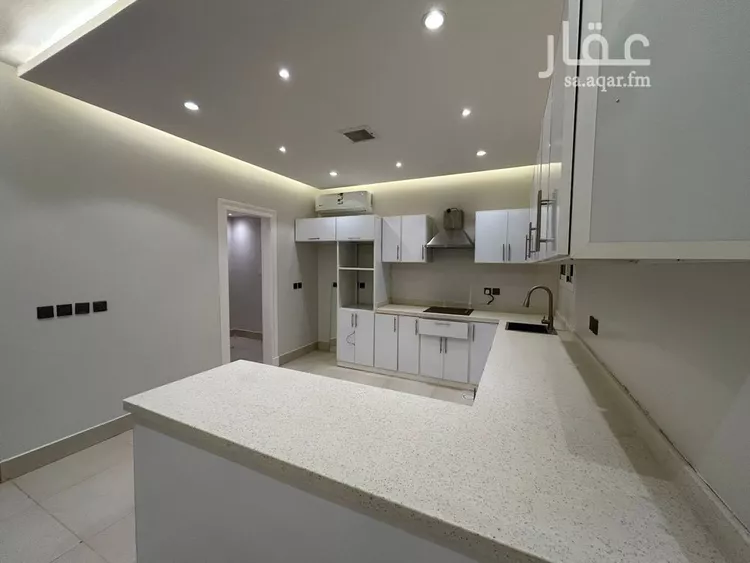شقة للإيجار في شارع الشيخ عبدالله بن جبرين, حي القيروان, مدينة الرياض, منطقة الرياض صورة 5