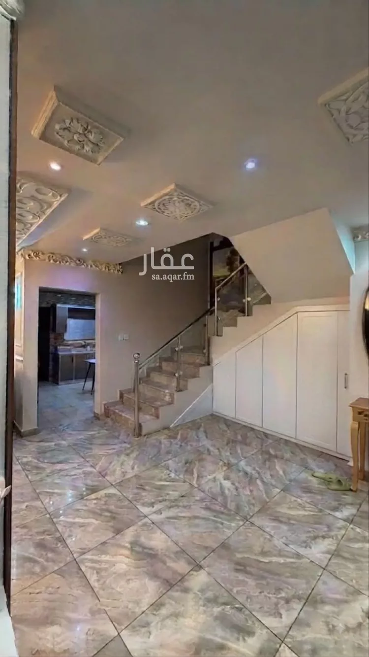 فيلا للإيجار في شارع رقم 208, حي النرجس, مدينة الرياض, منطقة الرياض 8