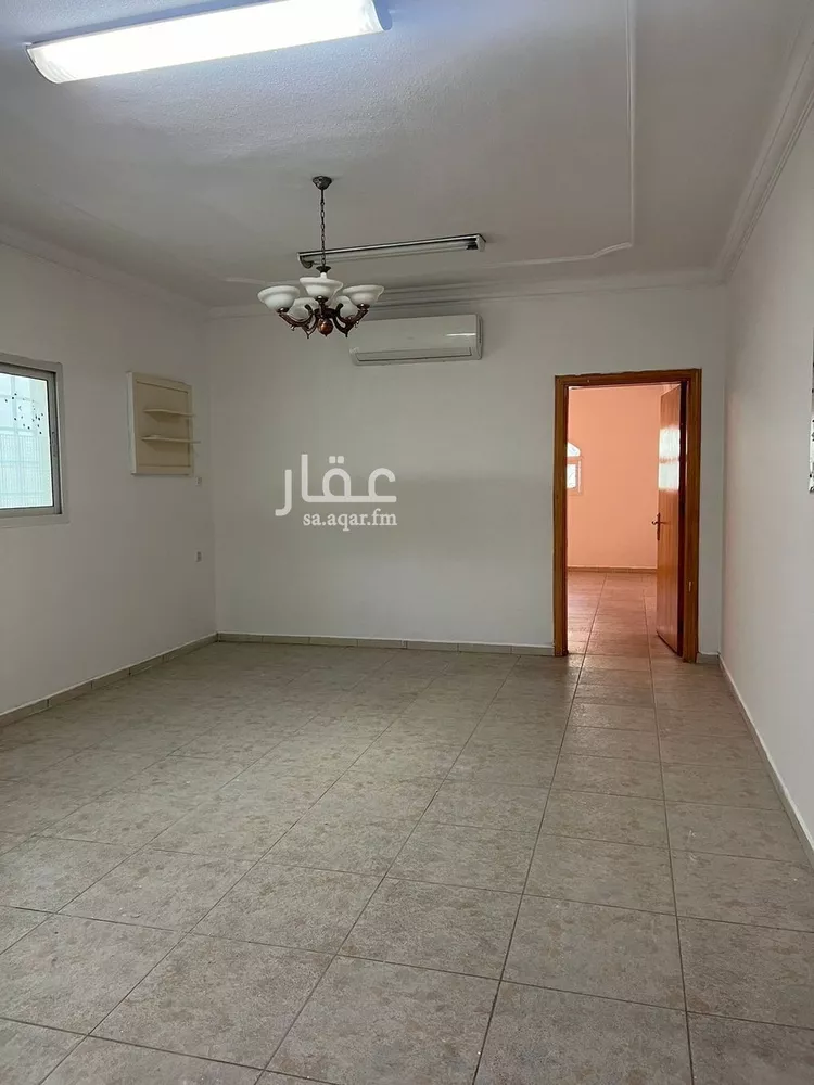فيلا للإيجار في شارع بقيق, حي الصحافة, مدينة الرياض, منطقة الرياض صورة 4