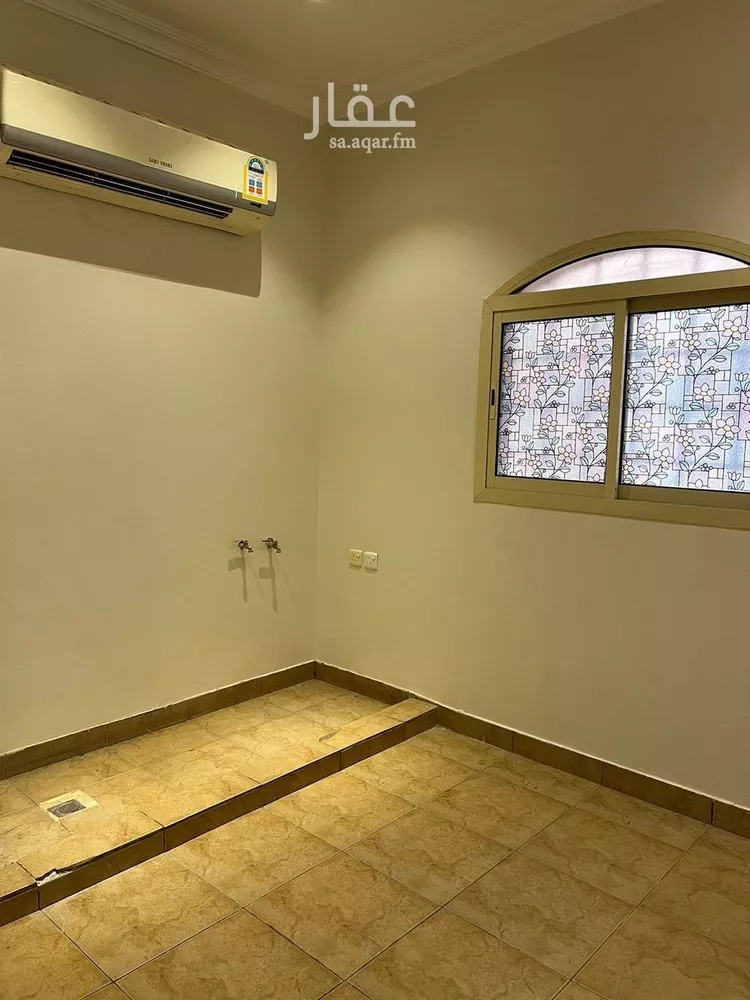 Floor for Rent in Riyadh Al Yasmin صورة 4