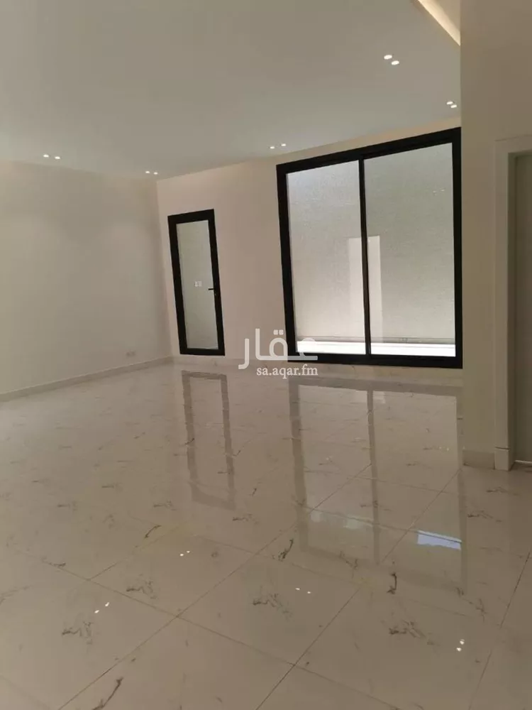 فيلا للبيع في شارع إسماعيل بن أبي اليسر, حي العارض, مدينة الرياض, منطقة الرياض
