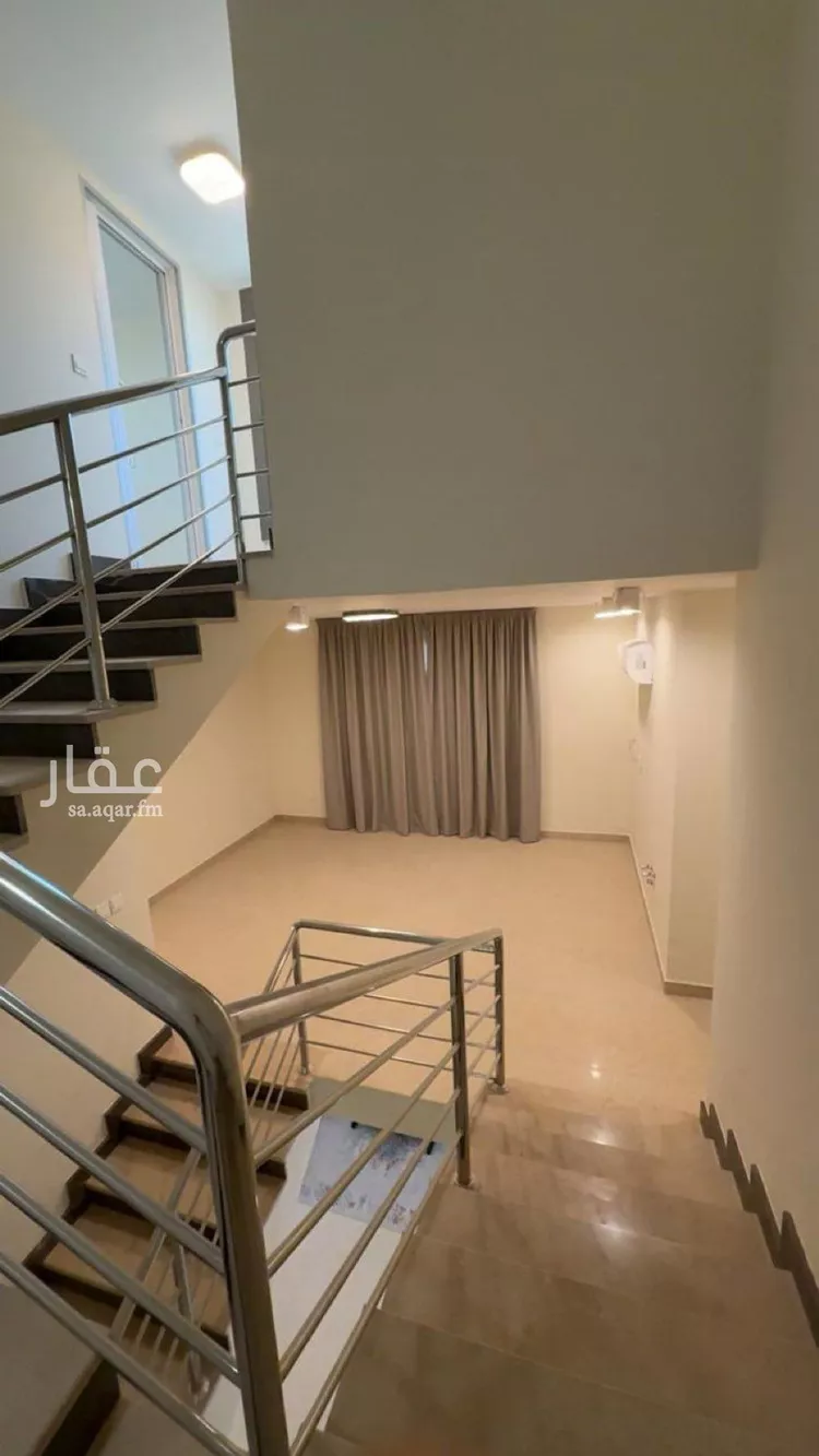 فيلا للبيع في شارع وكيع بن الجراح, حي الرمال, مدينة الرياض, منطقة الرياض صورة 2