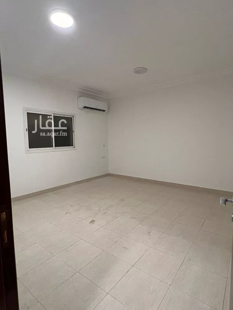 شقة للإيجار في شارع الأمير عبدالله بن سعود بن عبدالله صنيت, حي الصحافة, مدينة الرياض, منطقة الرياض صورة 2