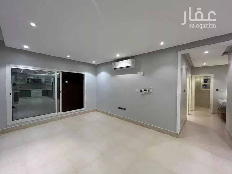 شقة للبيع في شارع الشيخ عبدالله بن جبرين, حي القيروان, مدينة الرياض, منطقة الرياض 8