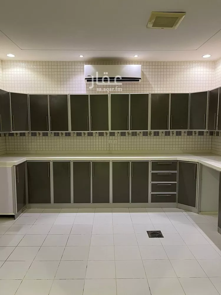 Floor for Rent in Riyadh Al Yasmin صورة 3