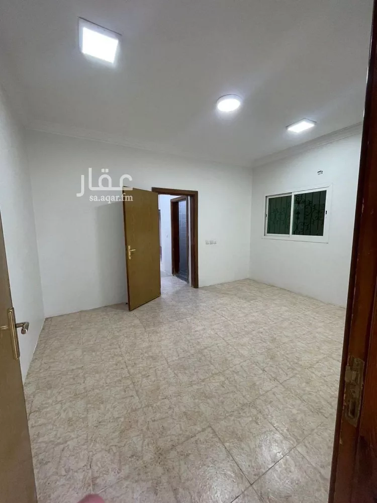 Floor for Rent in Riyadh Al Malqa صورة 3
