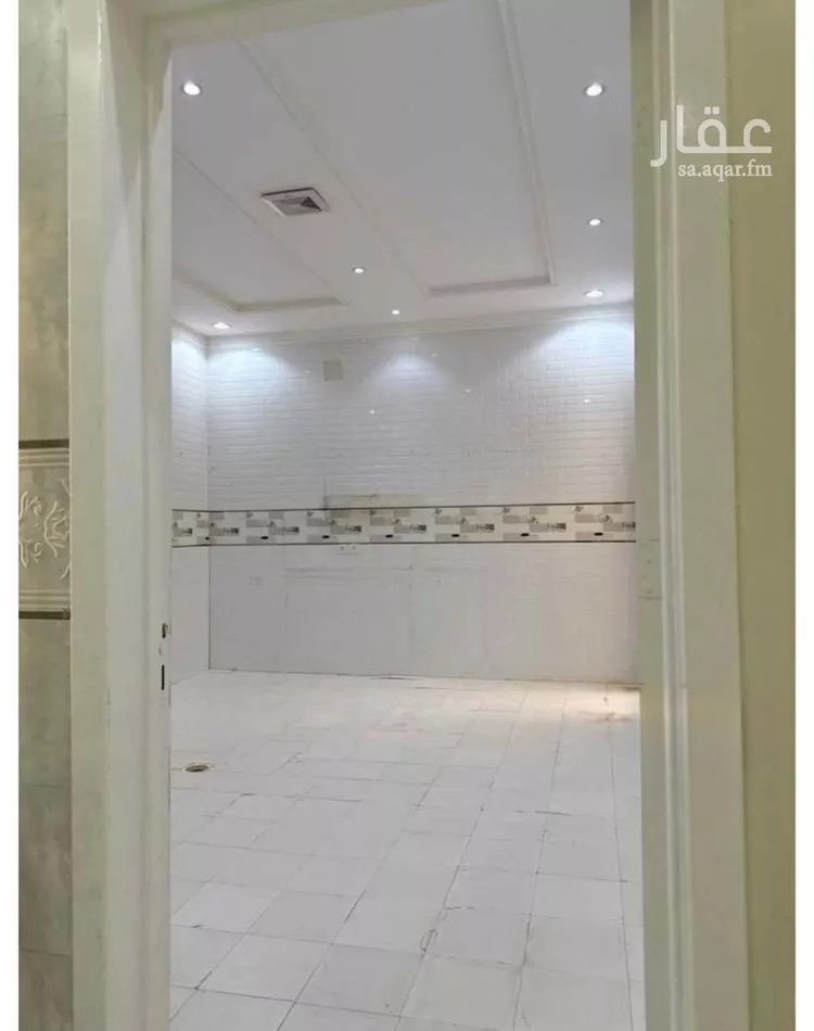 فيلا للإيجار في شارع يحيي بن خالد البرمكي, حي المهدية, مدينة الرياض, منطقة الرياض صورة 5