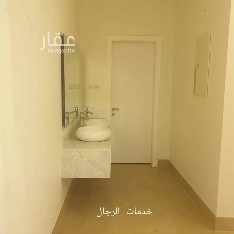فيلا للبيع في شارع مليح بن طريف, حي المهدية, مدينة الرياض, منطقة الرياض 16