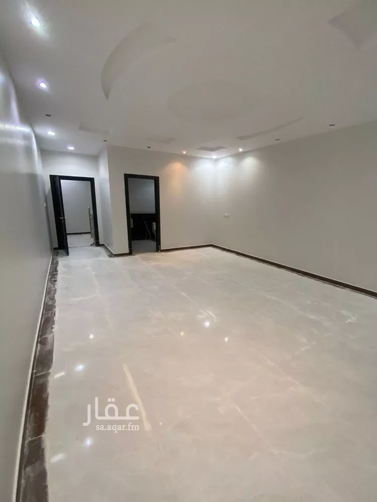 فيلا للإيجار في شارع حسن حسني عبدالوهاب, حي الرمال, مدينة الرياض, منطقة الرياض