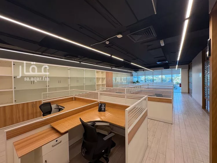 مكتب تجاري للإيجار في شارع التخصصي الفرعي, حي النخيل, مدينة الرياض, منطقة الرياض صورة 4