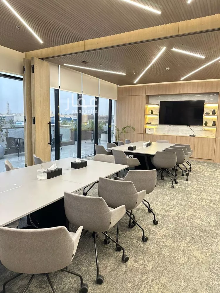 مكتب تجاري للإيجار في شارع انس بن مالك, حي الملقا, مدينة الرياض, منطقة الرياض صورة 3