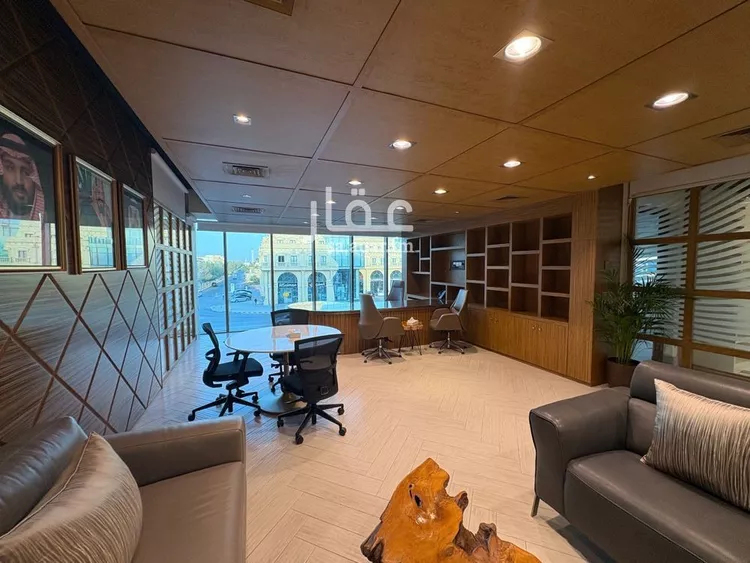 مكتب تجاري للإيجار في شارع التخصصي الفرعي, حي النخيل, مدينة الرياض, منطقة الرياض صورة 2