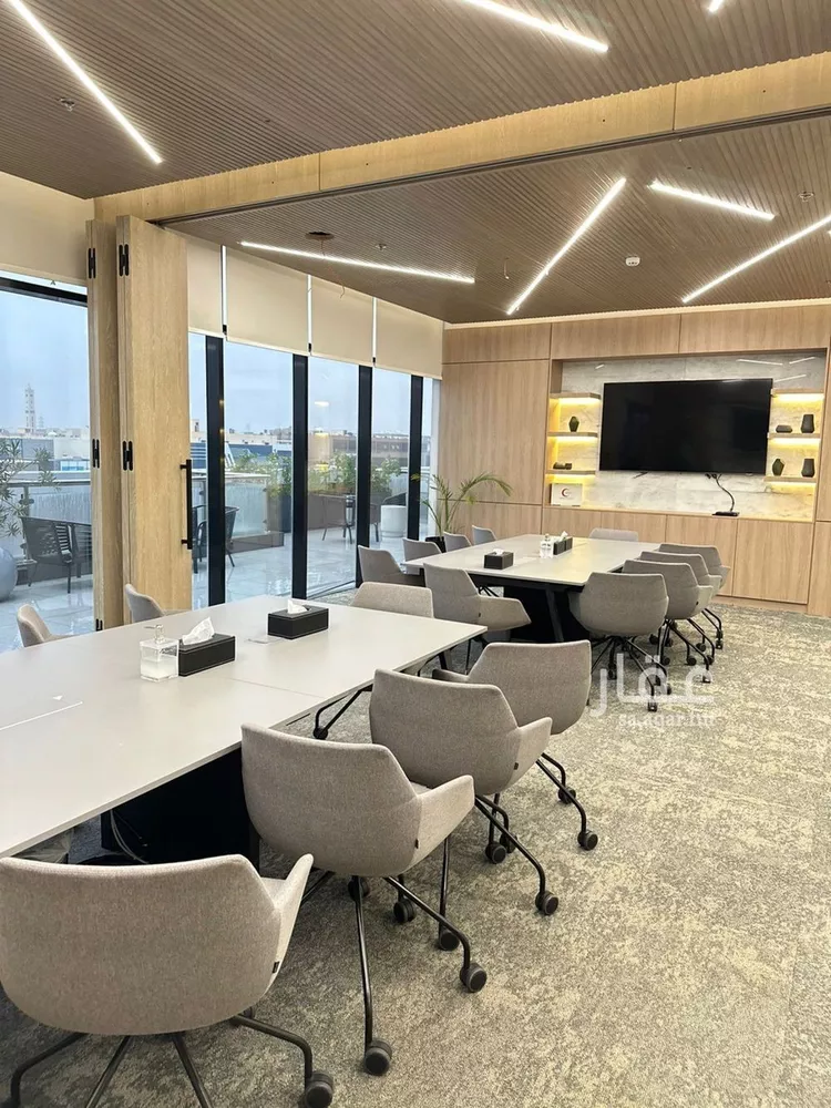 مكتب تجاري للإيجار في شارع انس بن مالك, حي الملقا, مدينة الرياض, منطقة الرياض صورة 5