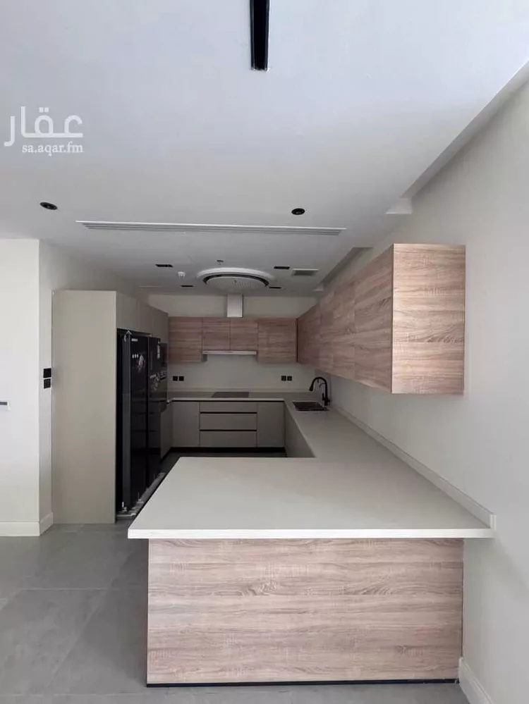 شقة للبيع في شارع جرير بن عبدالله البجلي, حي مغرزات, مدينة الرياض, منطقة الرياض صورة 3