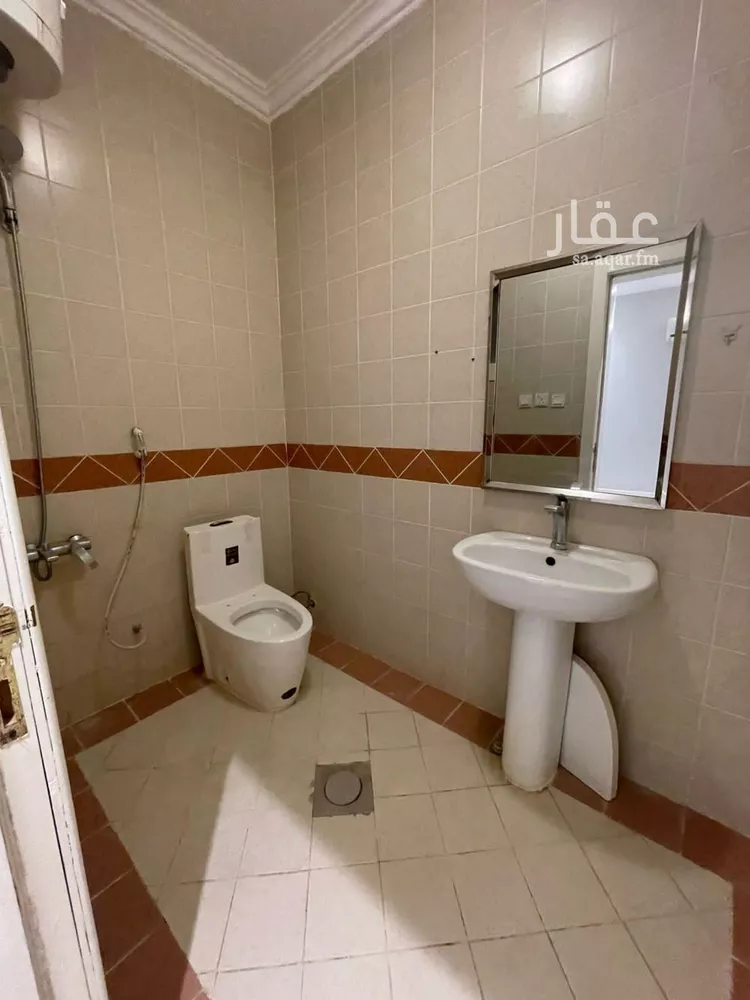 شقة للإيجار في شارع محمد بن عبدالعزيز الدغيثر, حي الملقا, مدينة الرياض, منطقة الرياض صورة 2