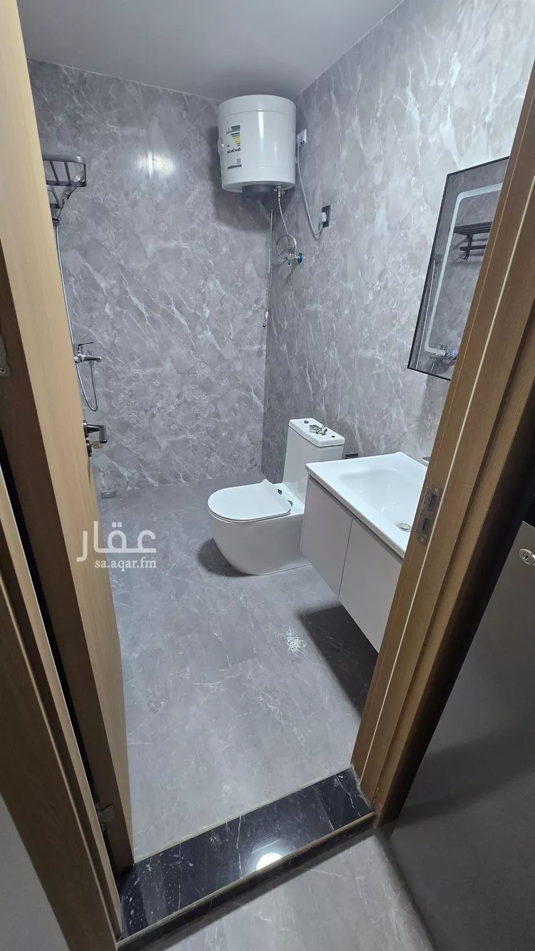 شقة للإيجار في شارع وادي البطحاء, حي الملقا, مدينة الرياض, منطقة الرياض صورة 2