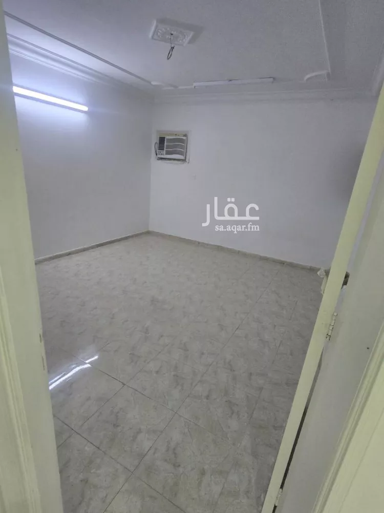 شقة للإيجار في شارع وادي البطحاء, حي الملقا, مدينة الرياض, منطقة الرياض صورة 2