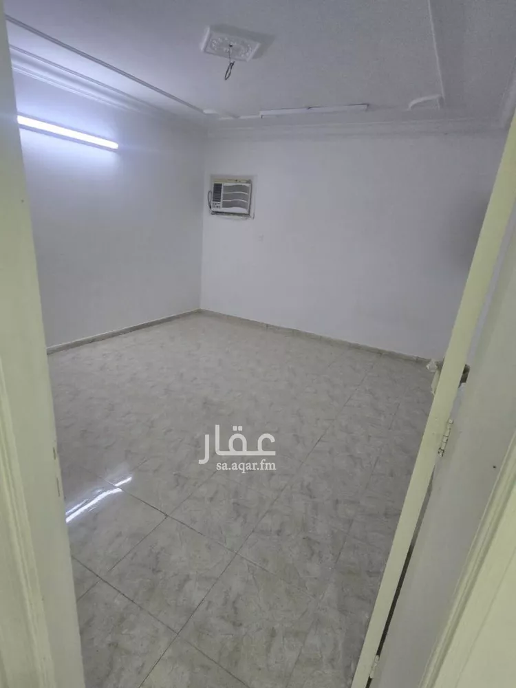 شقة للإيجار في شارع وادي البطحاء, حي الملقا, مدينة الرياض, منطقة الرياض صورة 4