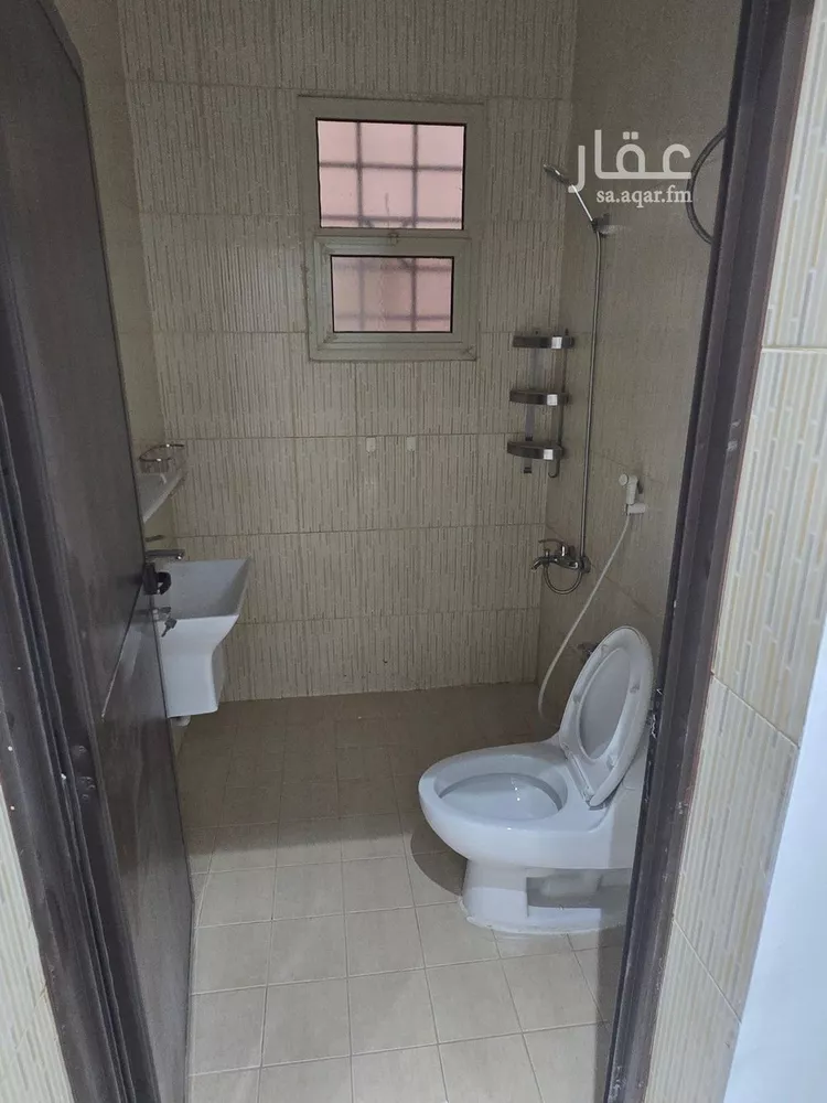 شقة للإيجار في شارع الامير عبدالله بن سعود بن عبدالله صنيتان ال سعود, حي الياسمين, مدينة الرياض, منطقة الرياض صورة 3