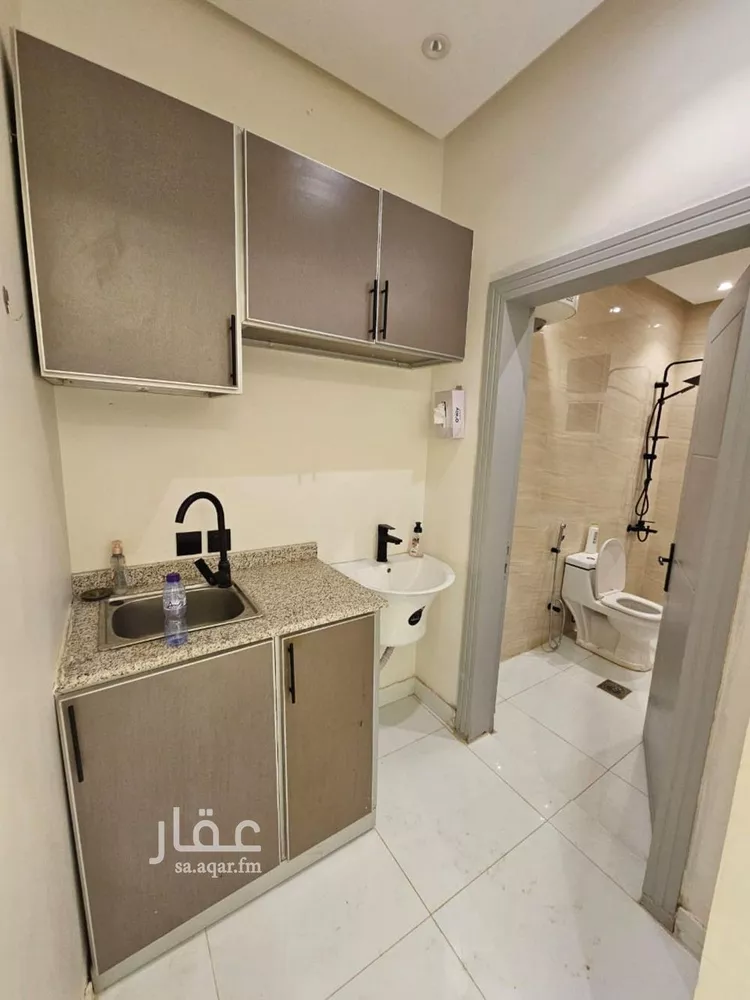شقة للإيجار في شارع رقم 332, حي الملقا, مدينة الرياض, منطقة الرياض صورة 2