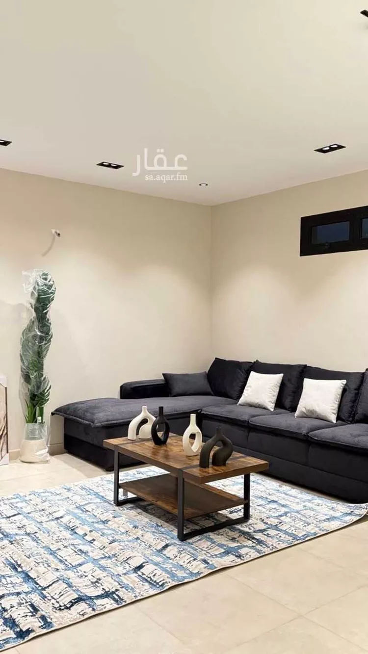 شقة للإيجار في شارع شارع تبوك, حي الربوة, مدينة الوجه, منطقة تبوك