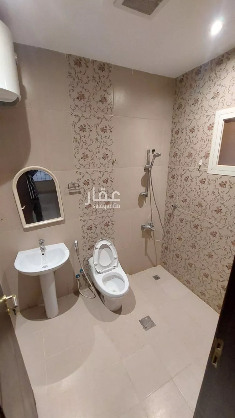 Floor for Rent in Riyadh Al Yasmin صورة 3