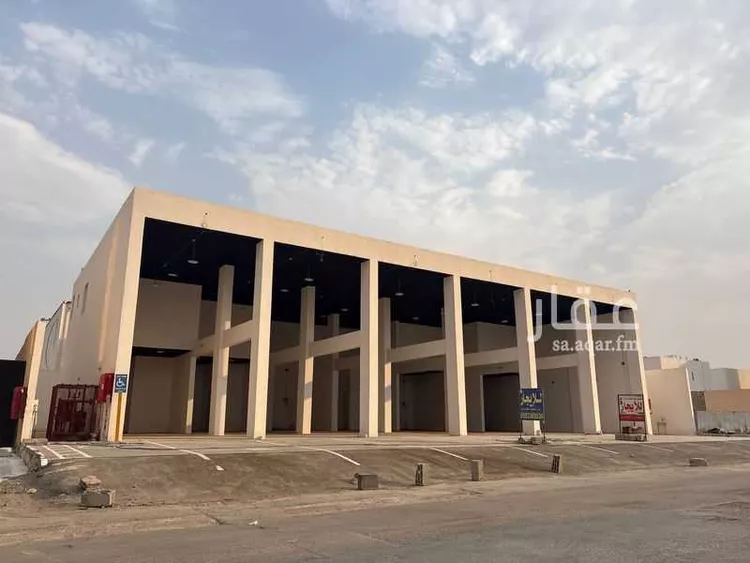 محل للبيع في شارع وادي الريحان, حي القادسية, مدينة الرياض, منطقة الرياض صورة 2