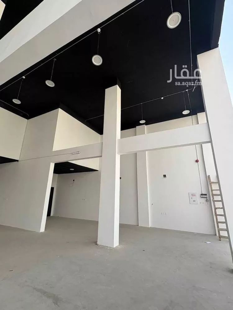 محل للإيجار في شارع وادي الريحان, حي القادسية, مدينة الرياض, منطقة الرياض صورة 2