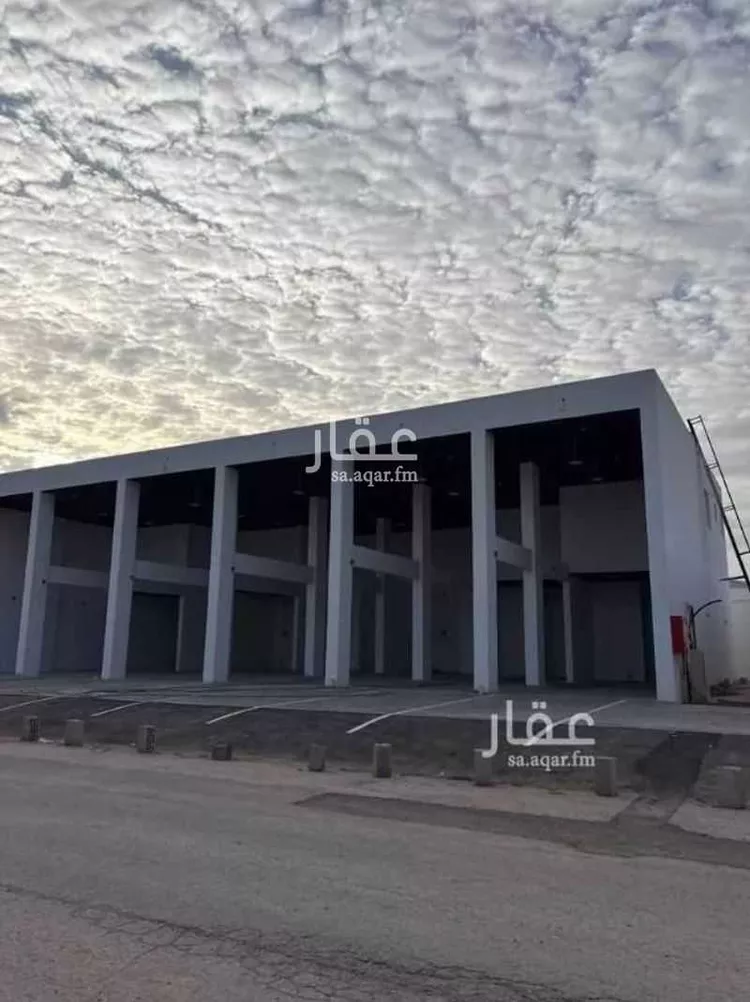 محل للبيع في شارع وادي الريحان, حي القادسية, مدينة الرياض, منطقة الرياض صورة 3