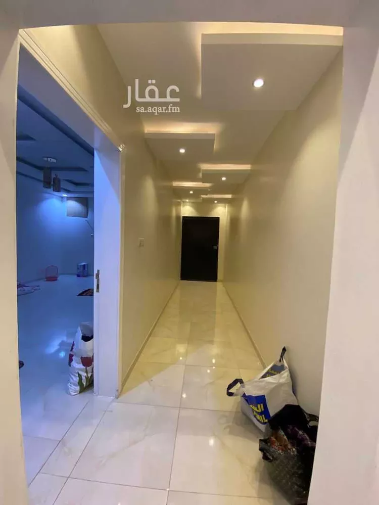 شقة للإيجار في شارع ابن القارص ، حي شعب ذهبان ، خميس مشيط ، خميس مشيط صورة 3