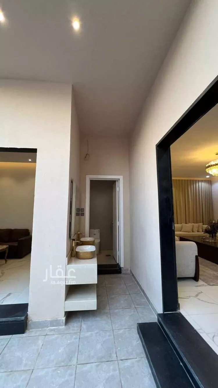 فيلا للبيع في شارع شارع, حي الرمال, مدينة الرياض, منطقة الرياض صورة 3