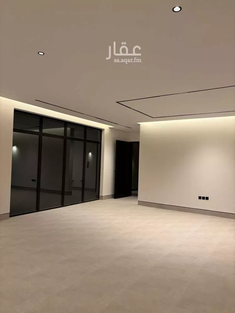 فيلا للبيع في شارع محمد بن فقيه, حي العارض, مدينة الرياض, منطقة الرياض صورة 2