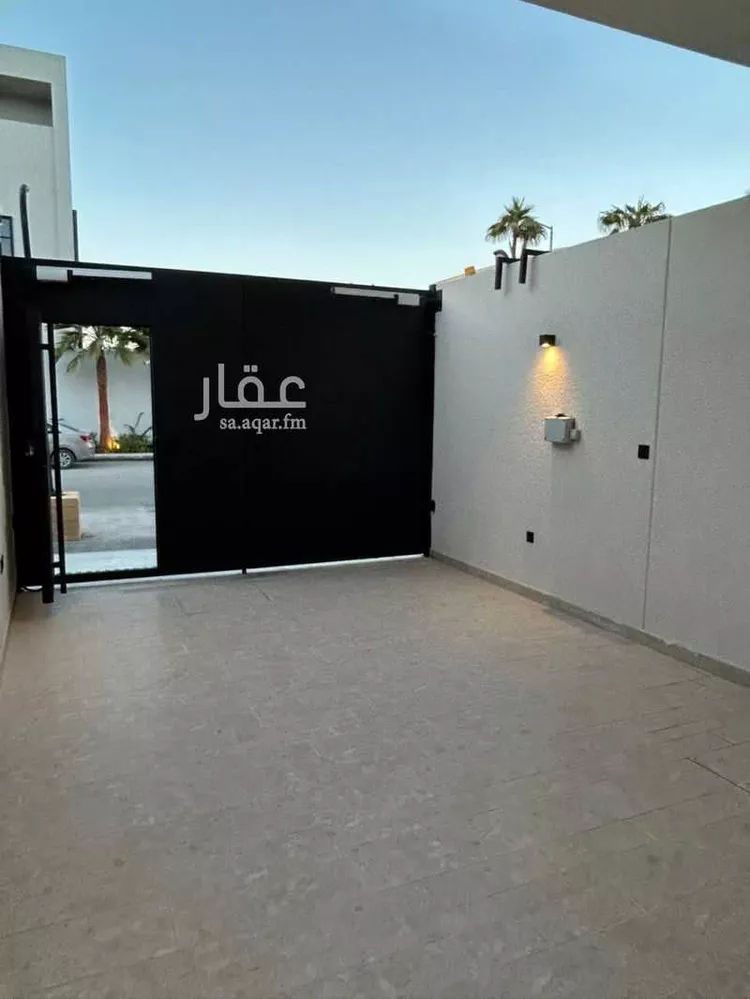 دور للبيع في شارع رقم 428, حي الملقا, مدينة الرياض, منطقة الرياض صورة 4