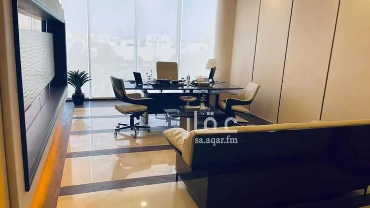 مكتب للبيع في شارع الامير سلطان ابن عبدالعزيز, حي المعذر الشمالي, مدينة الرياض, منطقة الرياض 19