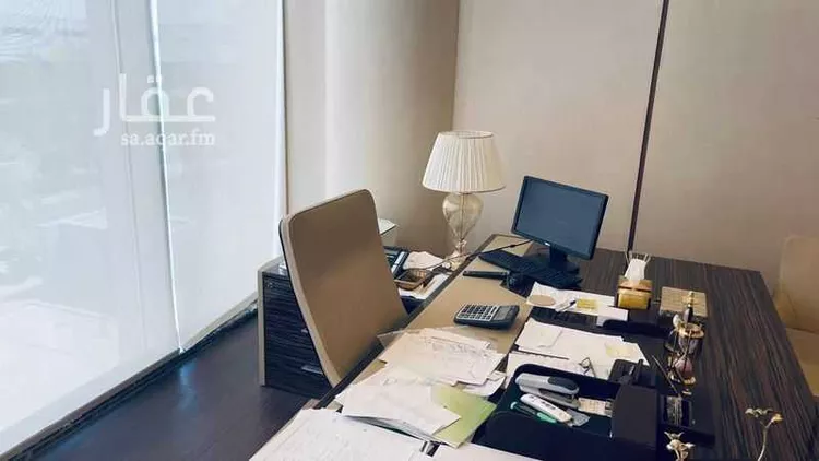 مكتب للبيع في شارع الامير سلطان ابن عبدالعزيز, حي المعذر الشمالي, مدينة الرياض, منطقة الرياض 17