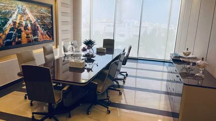 مكتب للبيع في شارع الامير سلطان ابن عبدالعزيز, حي المعذر الشمالي, مدينة الرياض, منطقة الرياض 12