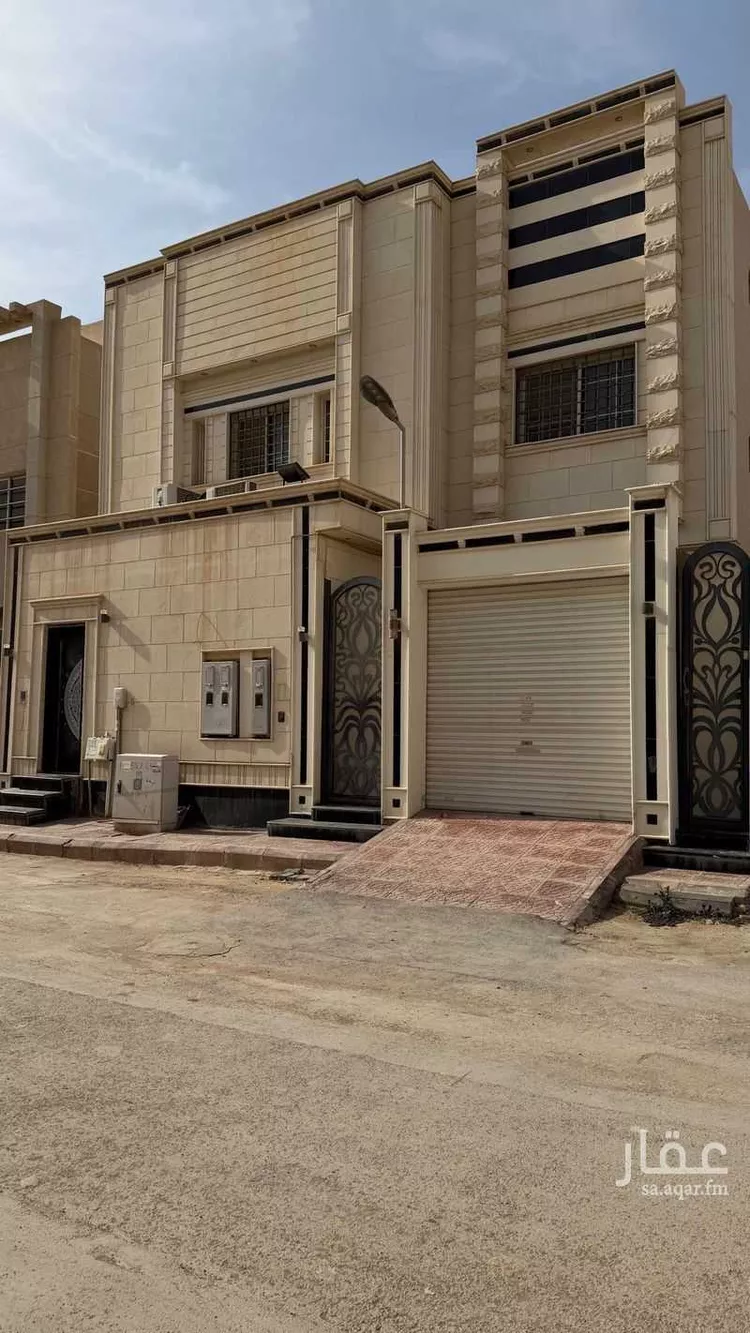 فيلا للبيع في شارع الملك عبدالعزيز ابن عبدالرحمن سعود الفرعي, حي العارض, مدينة الرياض, منطقة الرياض صورة 2
