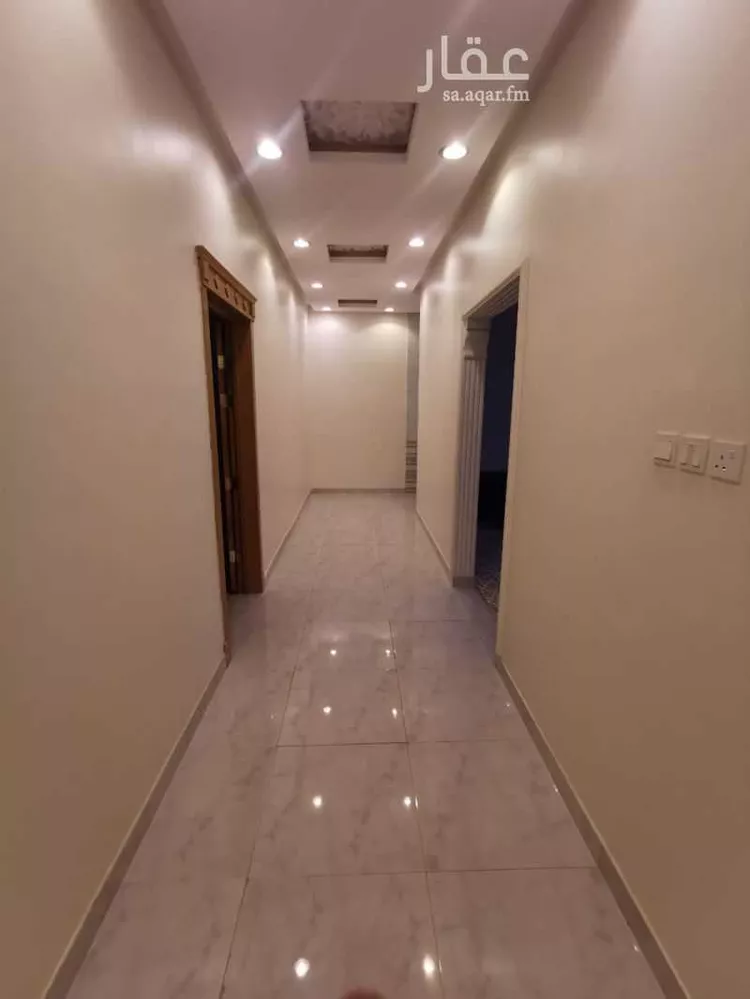 دور للبيع في شارع أحمد بن نبهان الحافظ, حي المهدية, مدينة الرياض, منطقة الرياض صورة 3