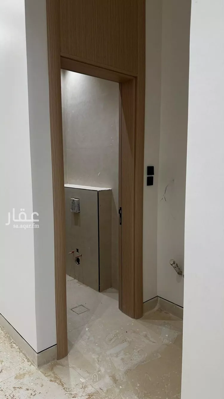 Floor for Sale in Riyadh Al Janadriyah صورة 4