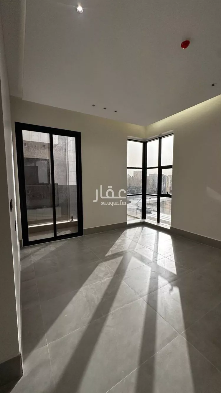 شقة للبيع في شارع الجند, حي ظهرة لبن, مدينة الرياض, منطقة الرياض 13