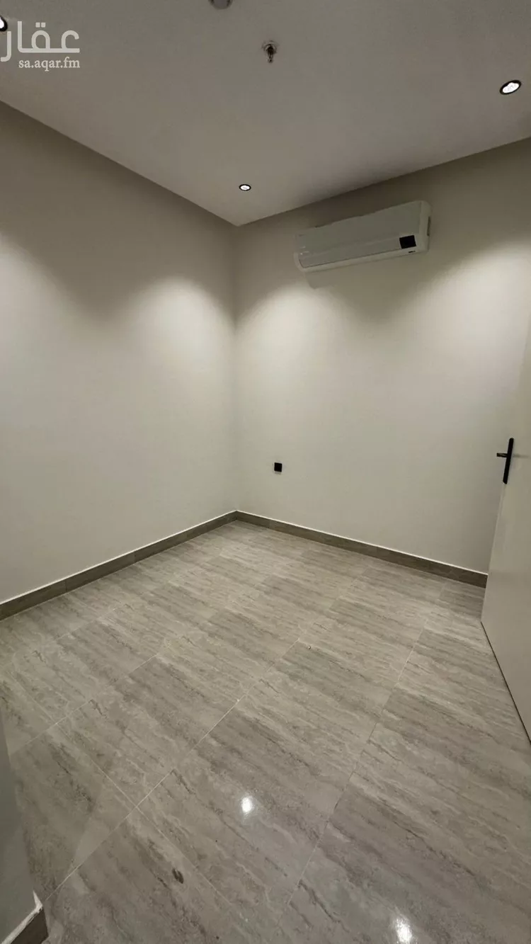 عمارة للبيع في شارع الطائف, حي ظهرة لبن, مدينة الرياض, منطقة الرياض